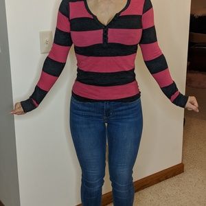 Adorable Rue 21 shirt